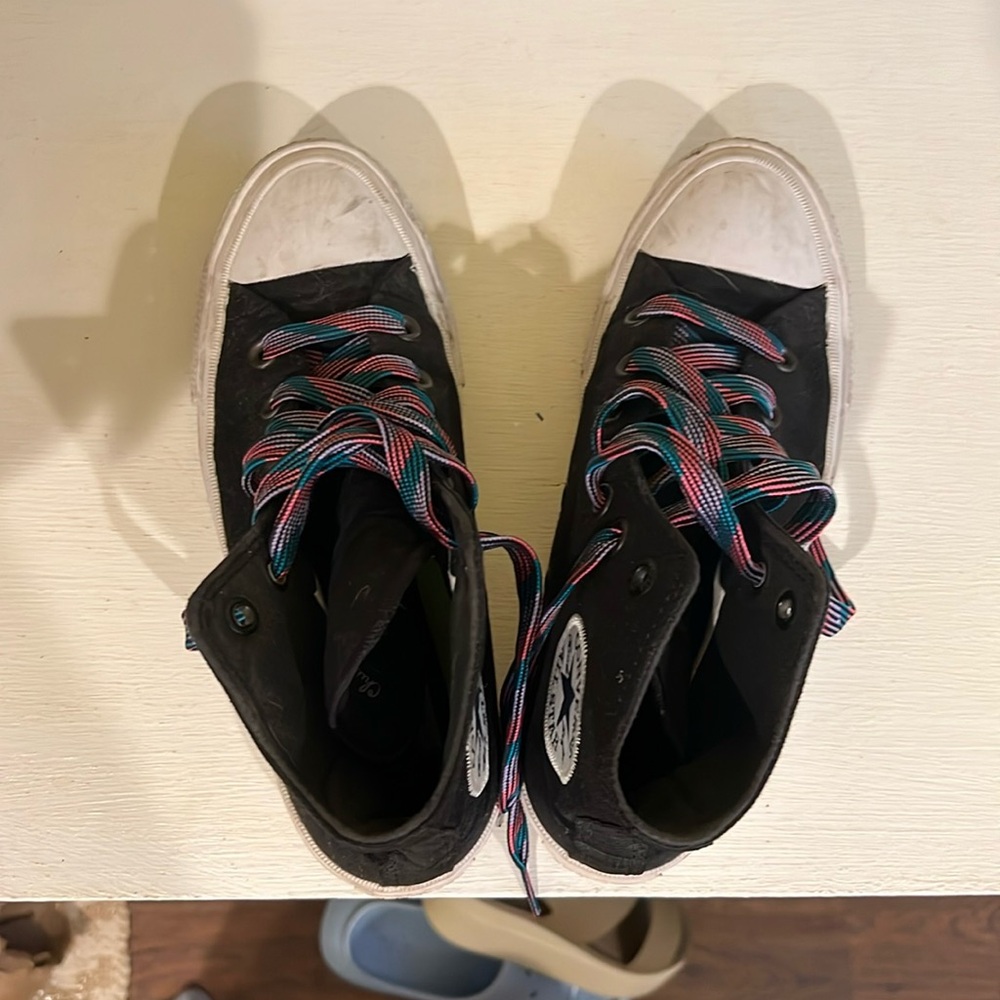 Chuck Taylor Converse high tops black size 6.5